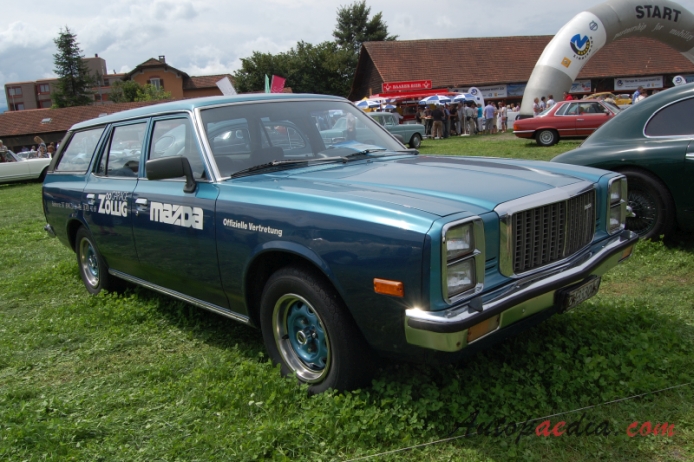 Mazda 929 2. generacja 1977-1981 (1979 2.0 L kombi 5d), prawy przód
