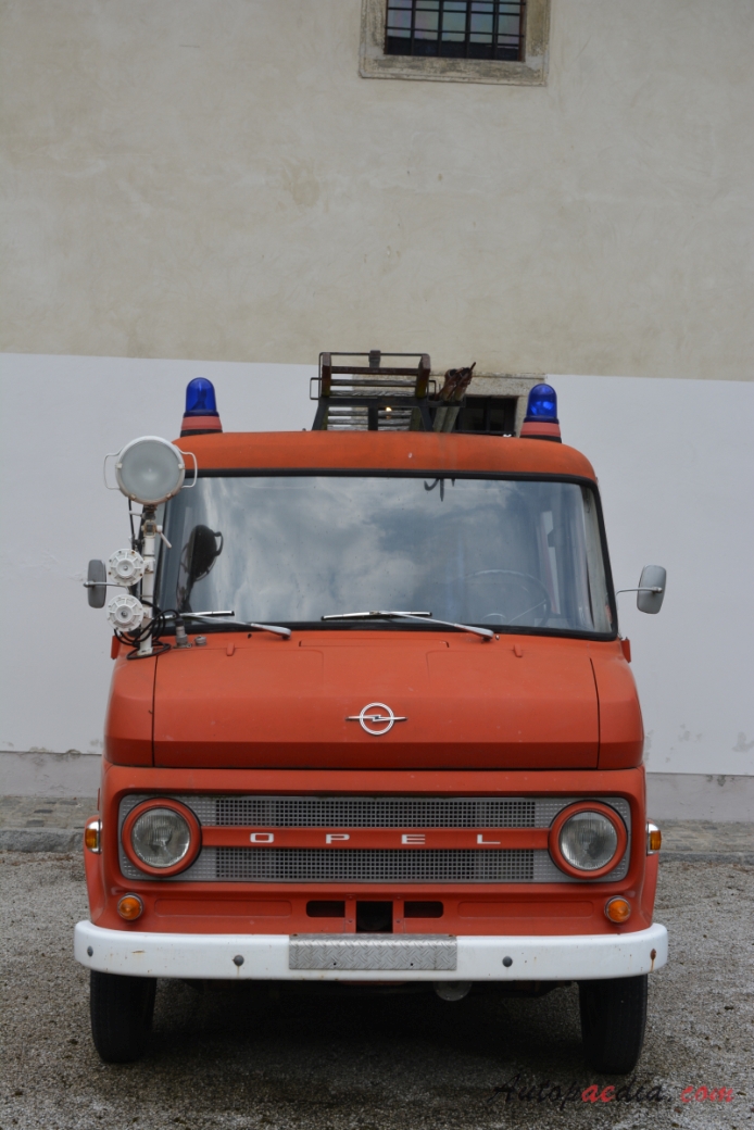 Opel Blitz 4th generation 1965-1975 (LLF fire engine), front view