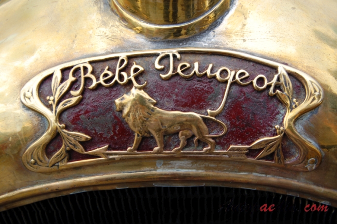 Peugeot type 69 (Bébé, Type BP1) 1905-1916 (1912), front emblem  